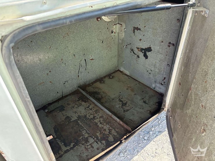 2006-ford-f750-image-26