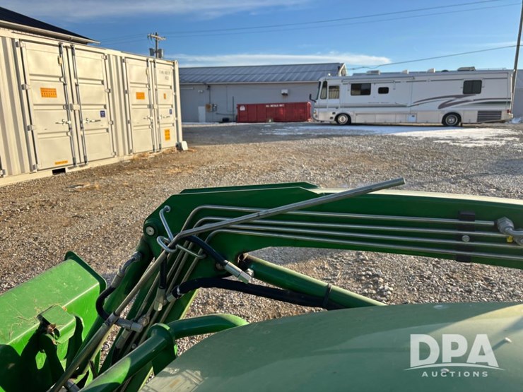 john-deere-2032r-image-45