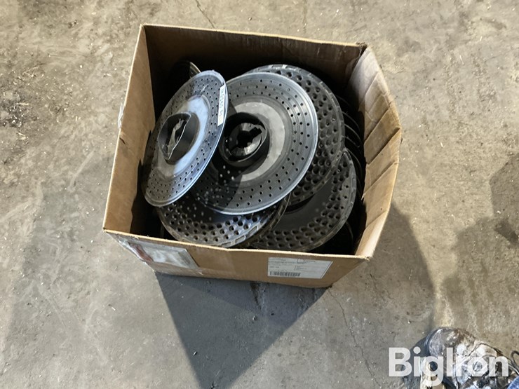 john-deere-bean-plates-image-8