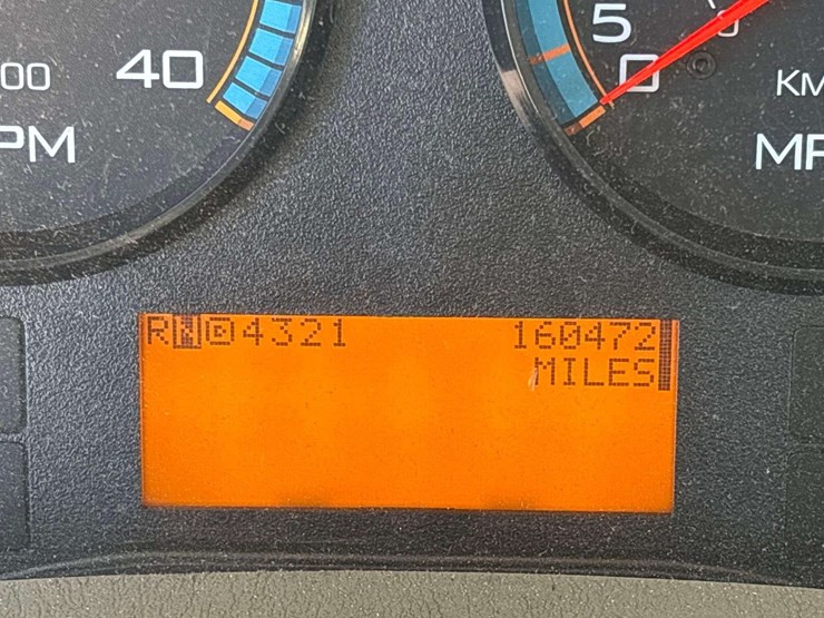 2013-international-workstar-7400-image-10