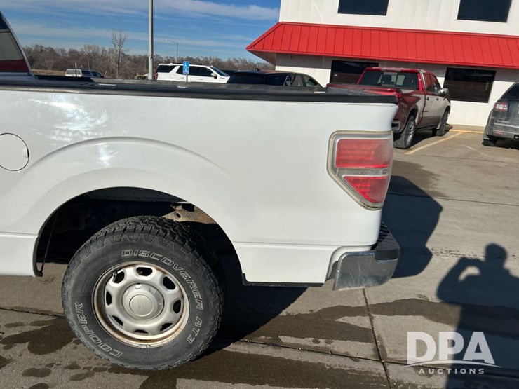 2014-ford-f150-xl-image-46