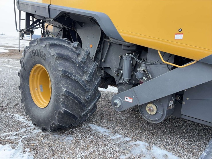 2018-lexion-780tt-combine-image-6