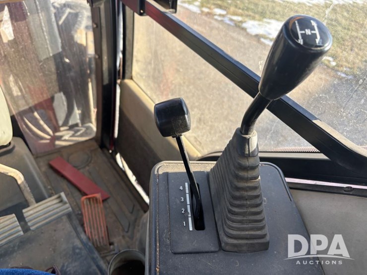 case-ih-5130-image-72