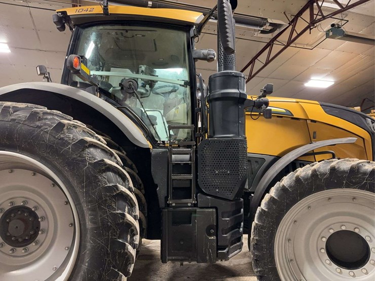 agco-fendt-1042-tractor-image-6