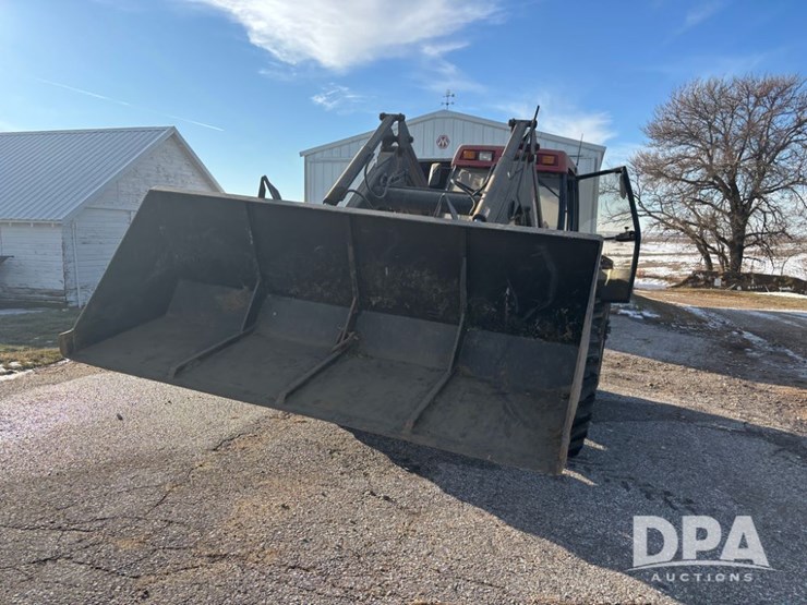 case-ih-5130-image-20