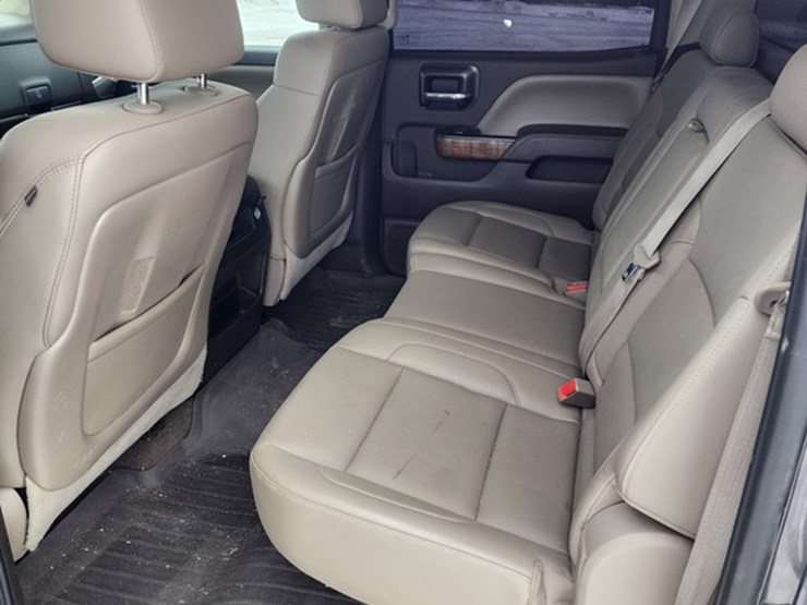 2015-gmc-2500-image-11