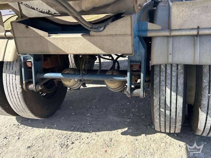 1981-kari-kool-6,500-gallon-t/a-tanker-trailer-image-8