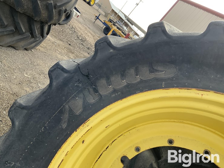 john-deere-710/65r46-tires/wheels-image-17