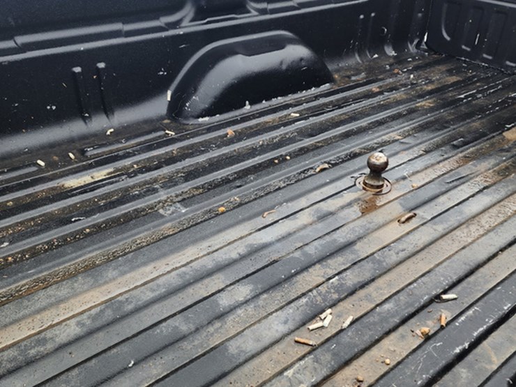 2015-gmc-2500-image-13