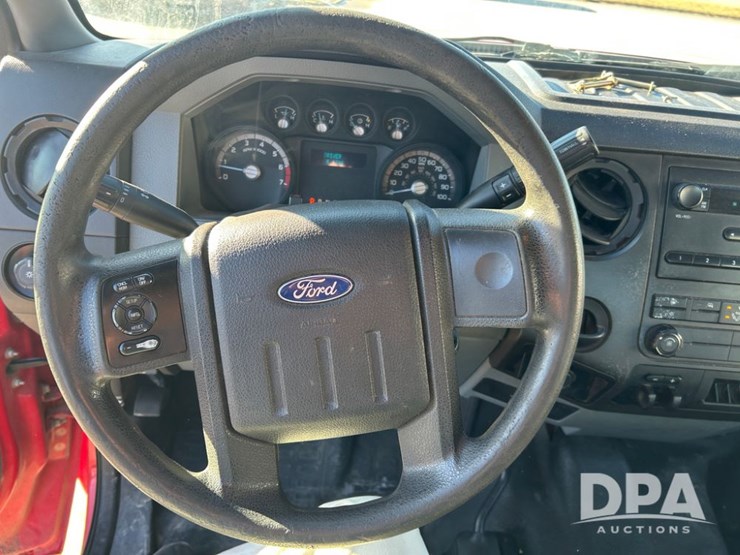 ford-f250-xl-image-39