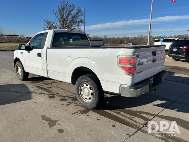 2014-ford-f150-xl-image-5