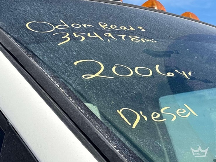 2006-ford-f750-image-34