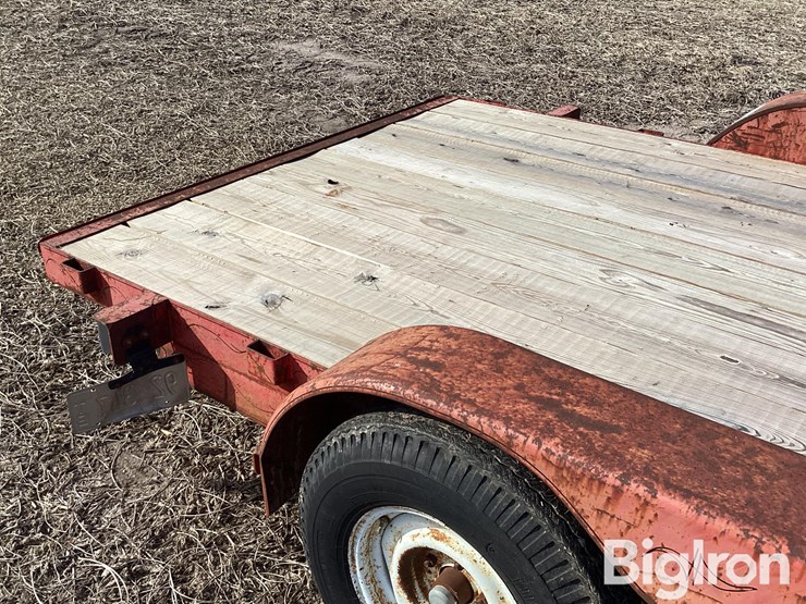 1993-maxwell-16'-t/a-trailer-image-13