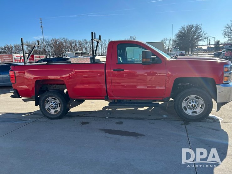 chevrolet-silverado-2500-image-9