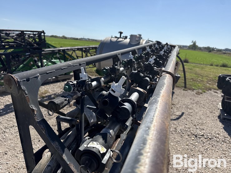 john-deere-4940-image-11