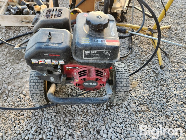 clean-machine-power-washer-&-assorted-tools-image-16