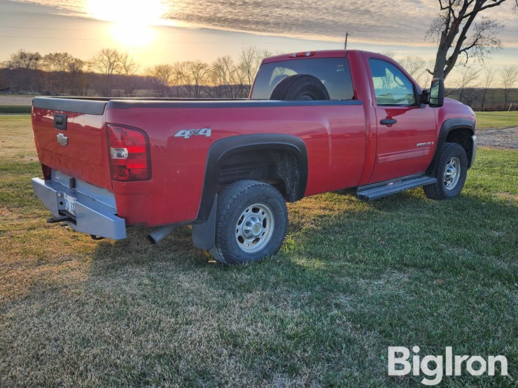 chevrolet-2500-image-5