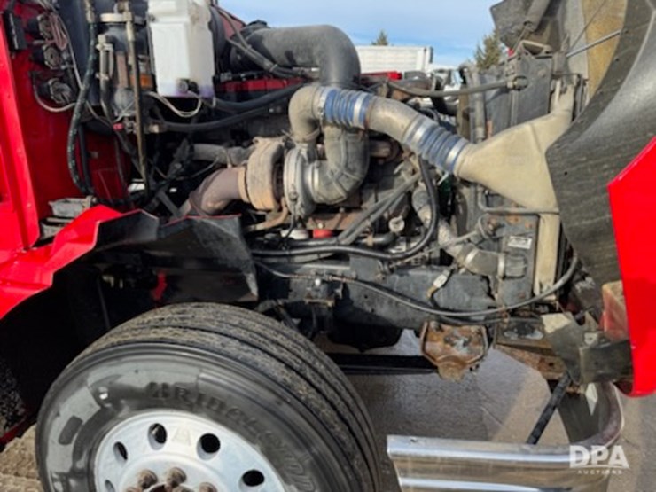 international-9400-image-6