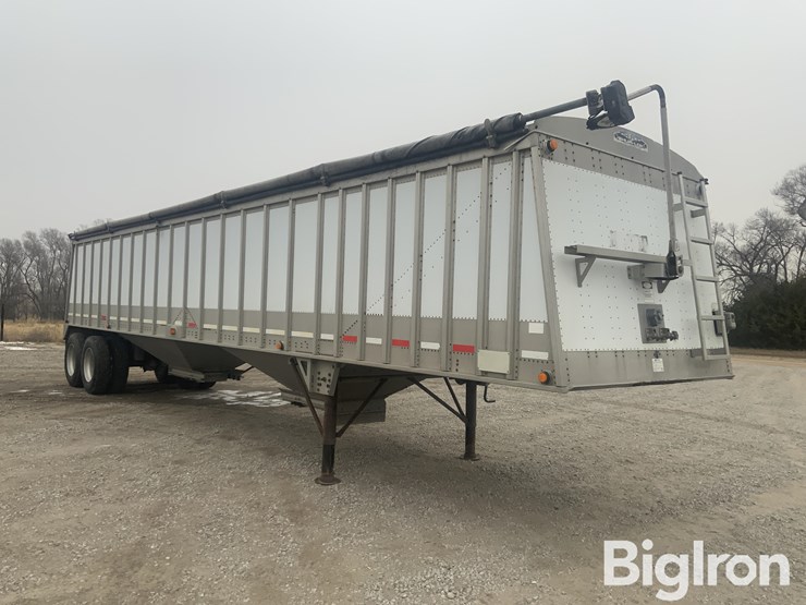 2004-cornhusker-hopper-image-3