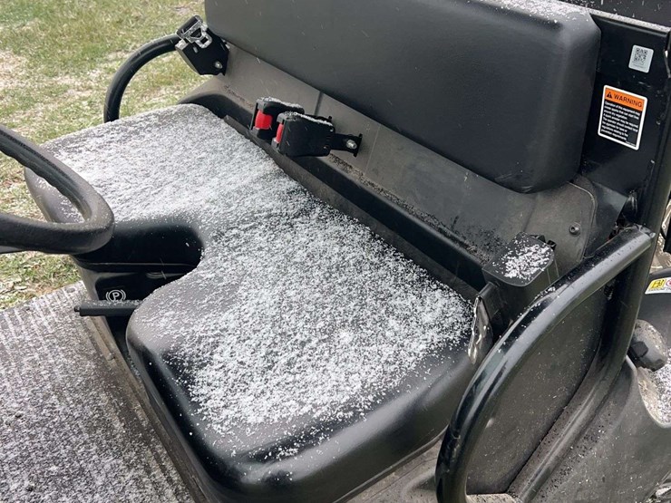 2022-kubota-rtv520-image-15