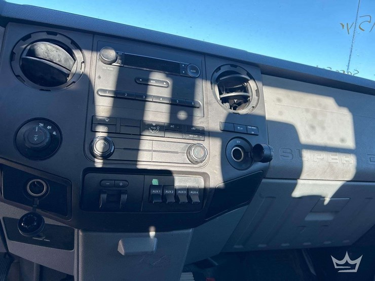 2015-ford-f350-image-16