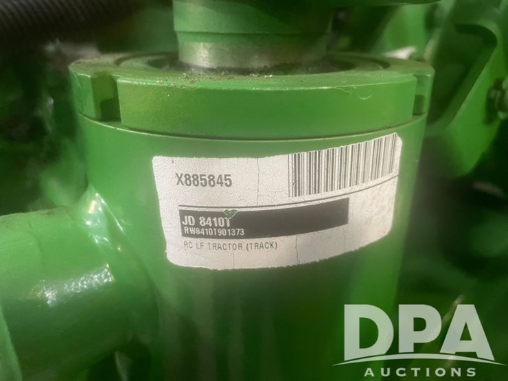 john-deere-8410t-image-44