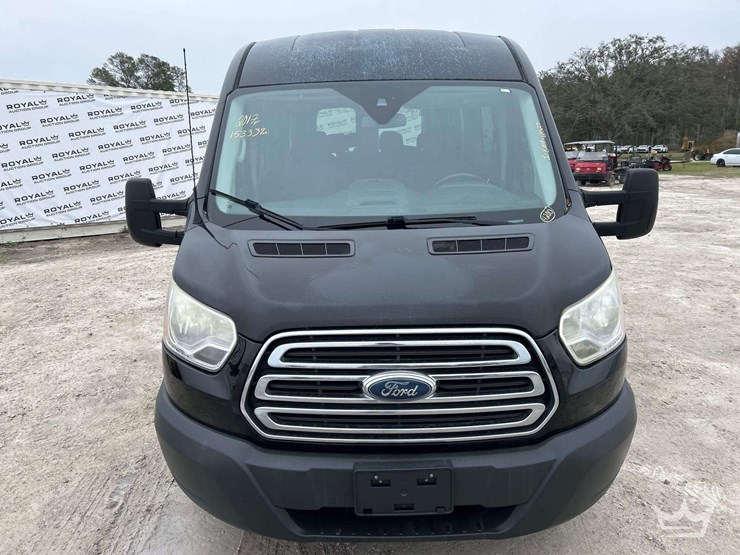 2017-ford-transit-image-25