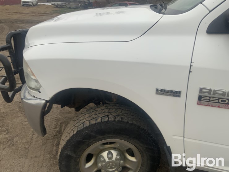 dodge-ram-2500-image-10