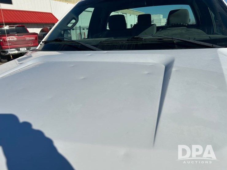 2014-ford-f150-xl-image-13