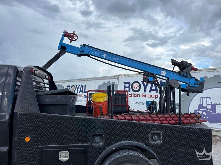 2013-ford-f450-image-36