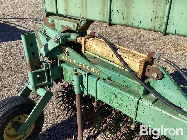 john-deere-400-image-10