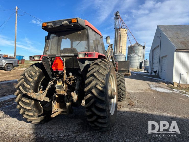 case-ih-5130-image-8