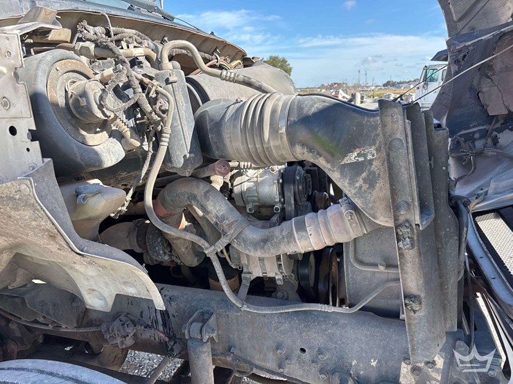 2006-ford-f750-image-8