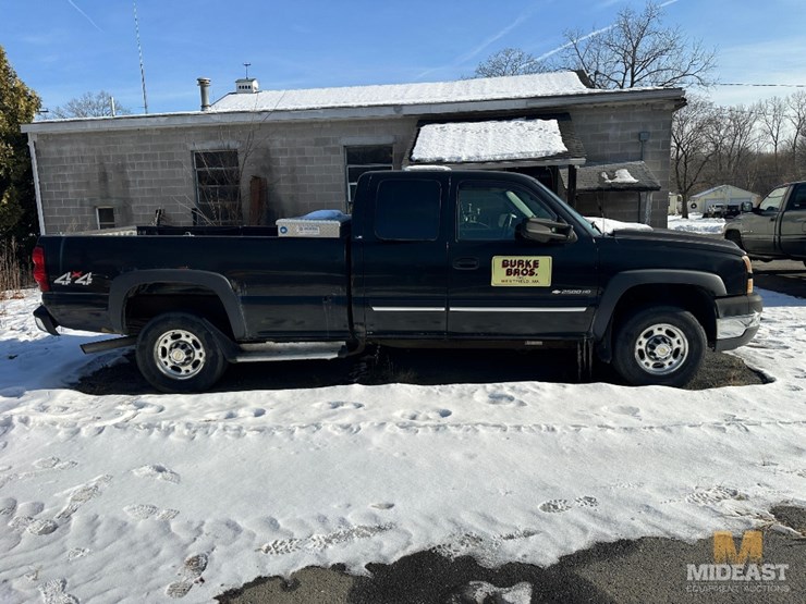 2005-chevrolet-2500hd-image-6