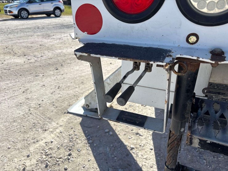 2013-international-workstar-7400-image-38