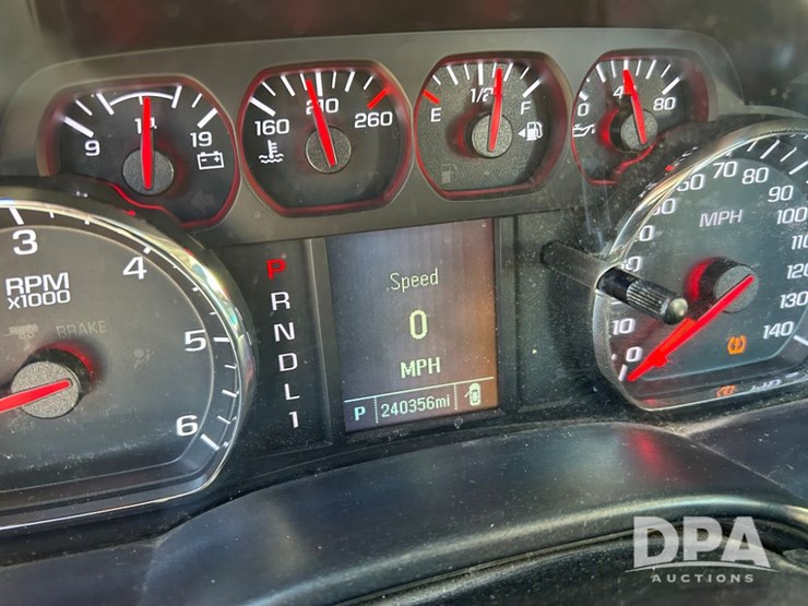 chevrolet-silverado-2500-image-37