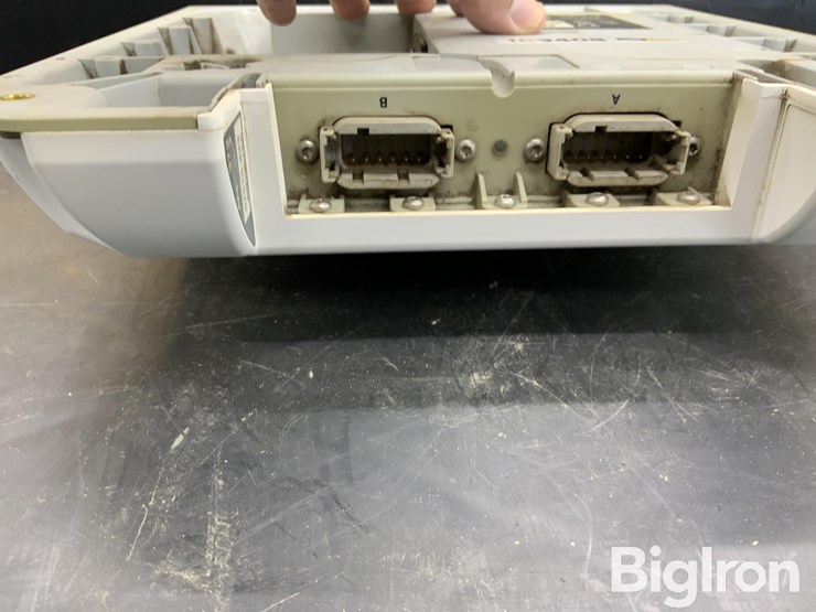 2018-holland-700-image-7