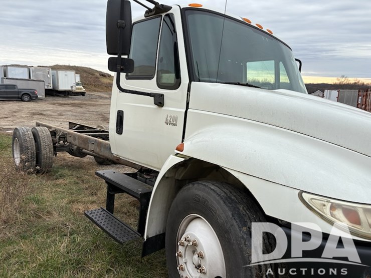 international-durastar-4200-image-6
