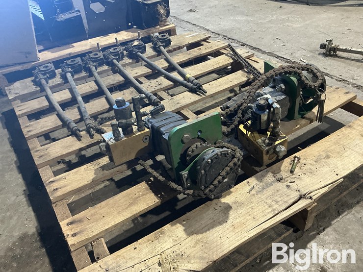 john-deere-1690-image-13