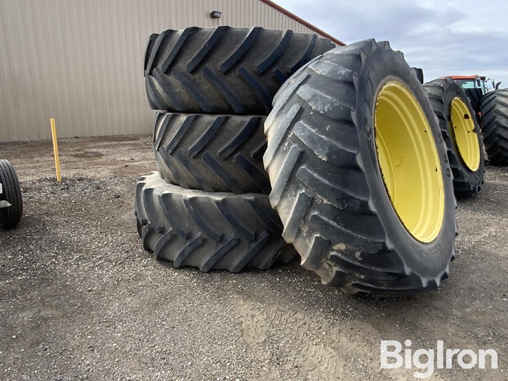john-deere-710/65r46-tires/-wheels-image-3