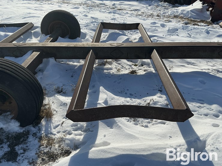 liston-welding-round-bale-trailer-image-15