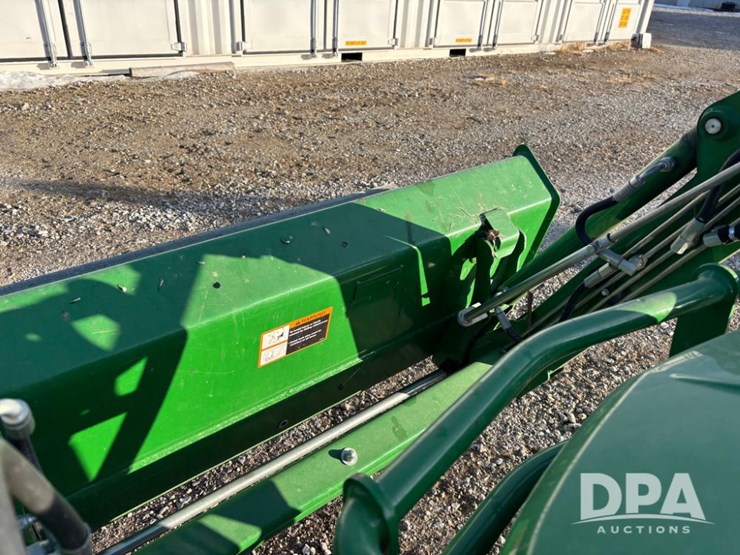 john-deere-2032r-image-44