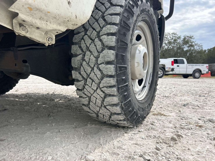 2014-ford-f250-image-38