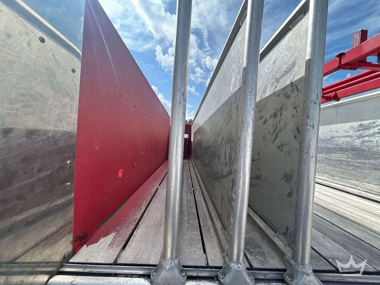 2001-pierce-spartan-model-tilt-pumper-fire-truck-image-35