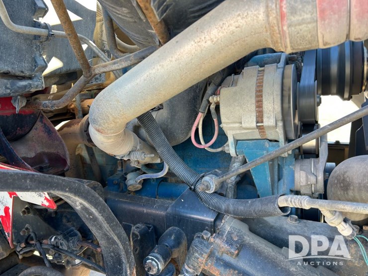 international-7400-image-49