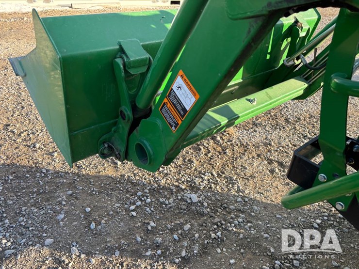 john-deere-2032r-image-43