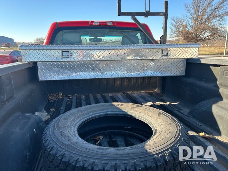 chevrolet-silverado-2500-image-19