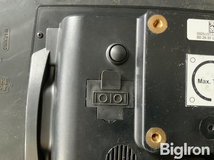 2017-case-cnh-pro-700-display-image-7