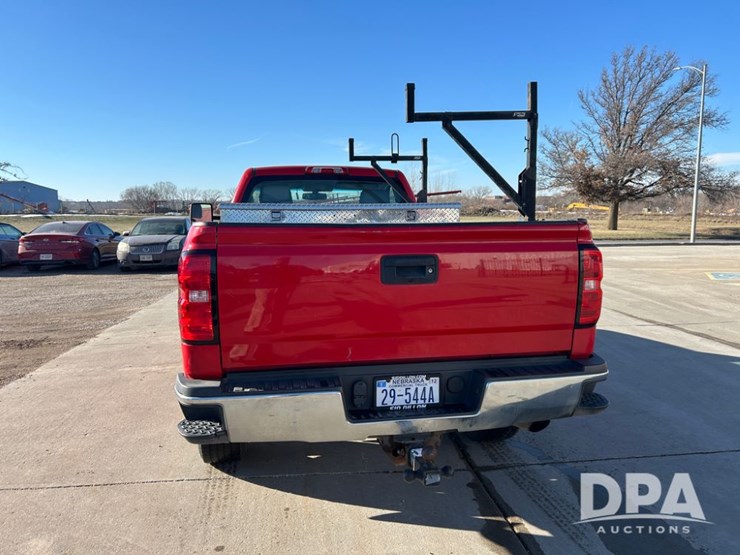 chevrolet-silverado-2500-image-6