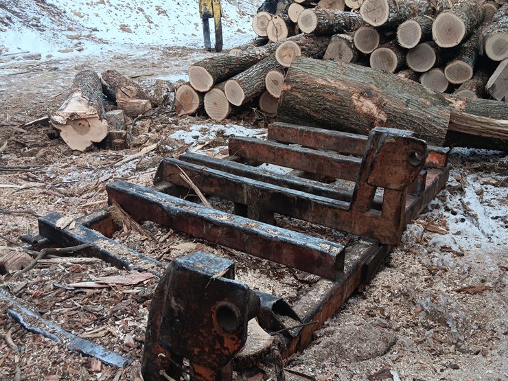 #143b-•-ctr-bucksaw*-image-6